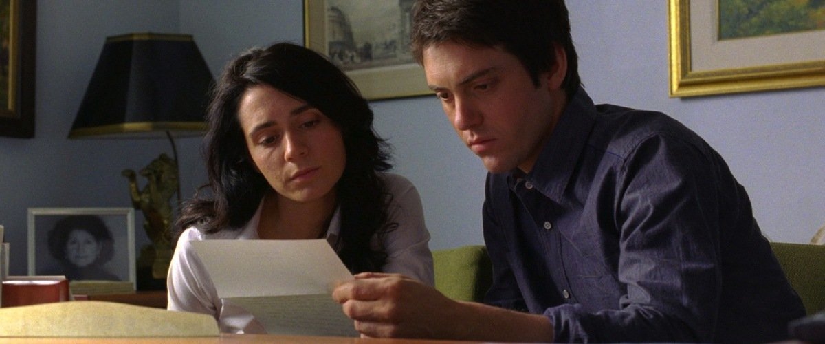 Still from the 2010 Denis Villeneuve film Incendies in which Jeanne (Mélissa Désormeaux-Poulin) and Simon (Maxim Gaudette) learn of the existence of a father and brother that they must find