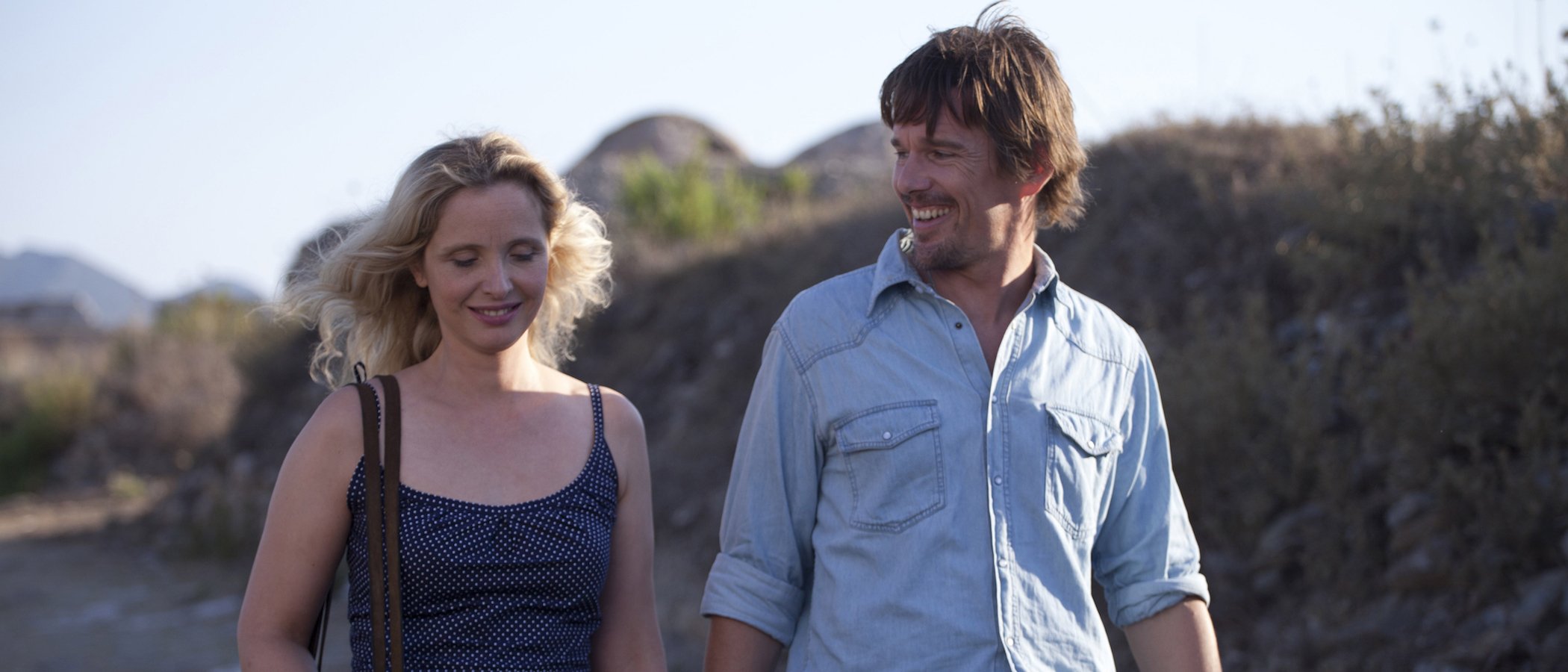 Still from Before Midnight in which Jesse and Céline are walking to the hotel