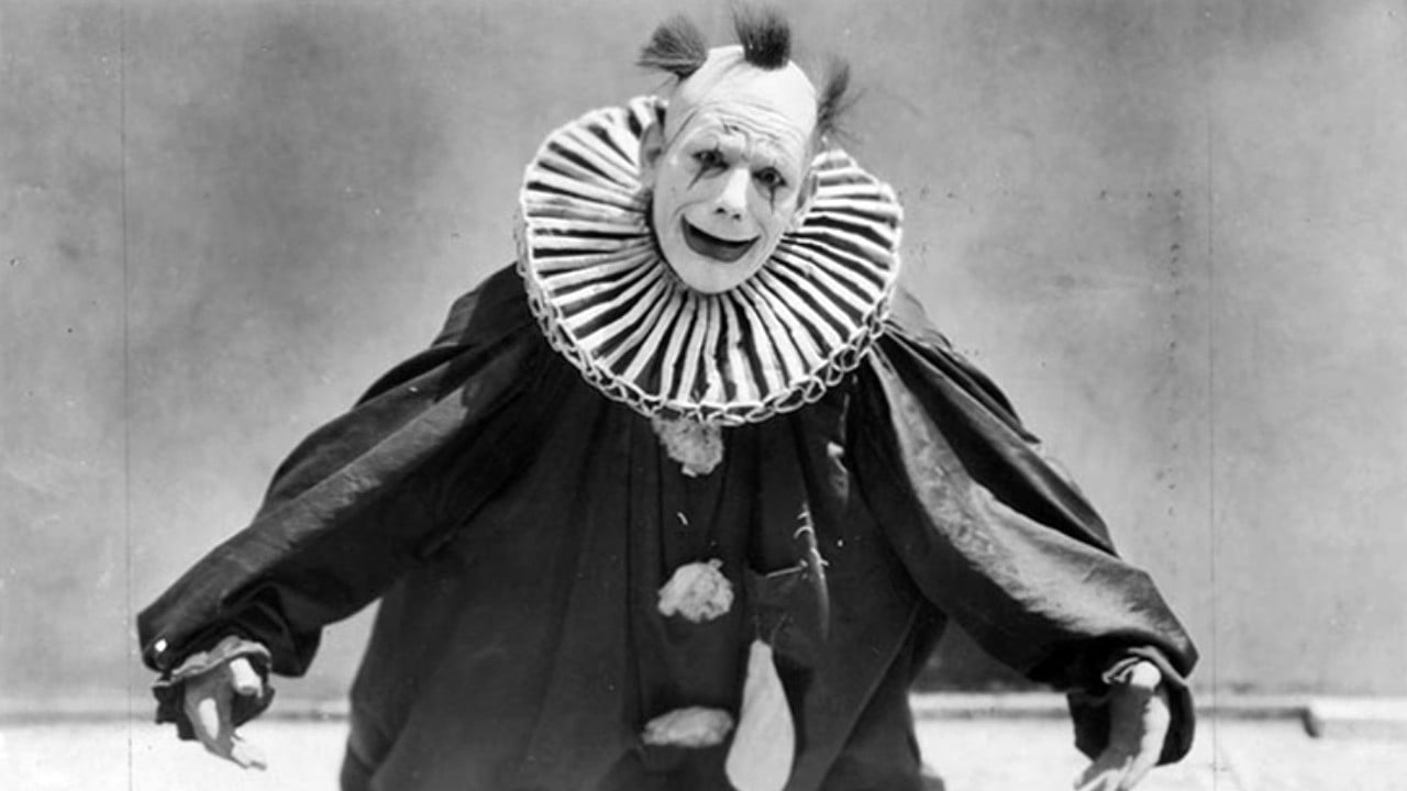 A still from he who gets slapped (1924) of the title character played by lon chaney