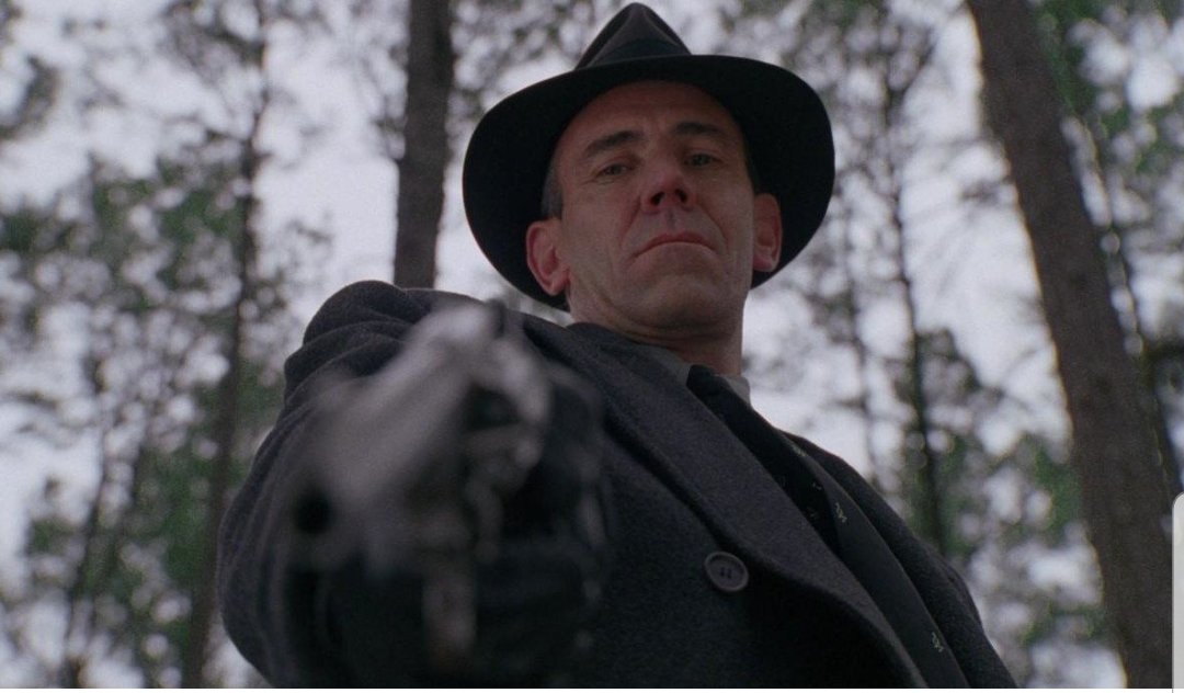 The Dane (Freeman) about to kill Tom in the 1990 film Miller's Crossing